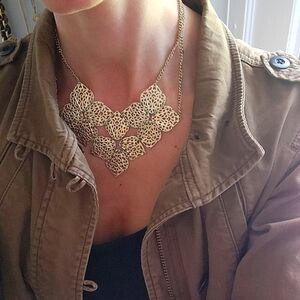 NEW Gold Lace Necklace